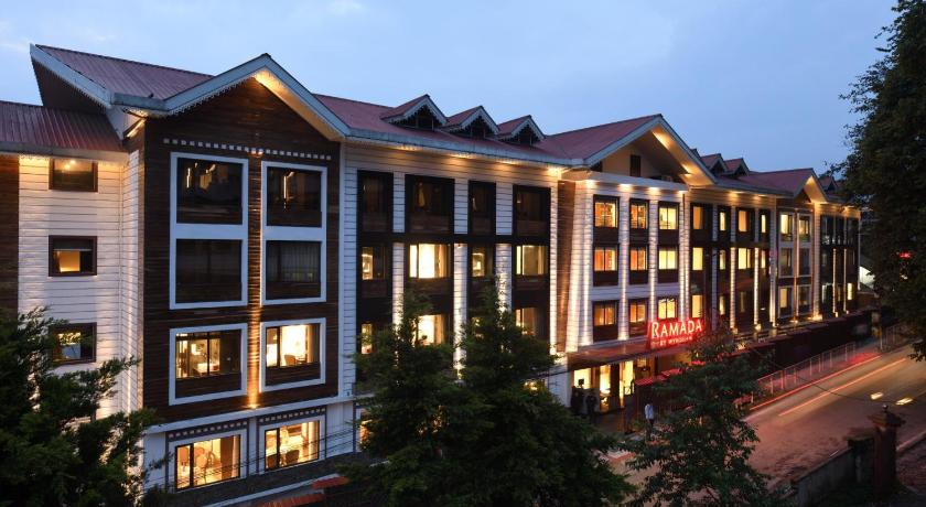 Ramada by Wyndham Gangtok Hotel & Casino Golden - image 11