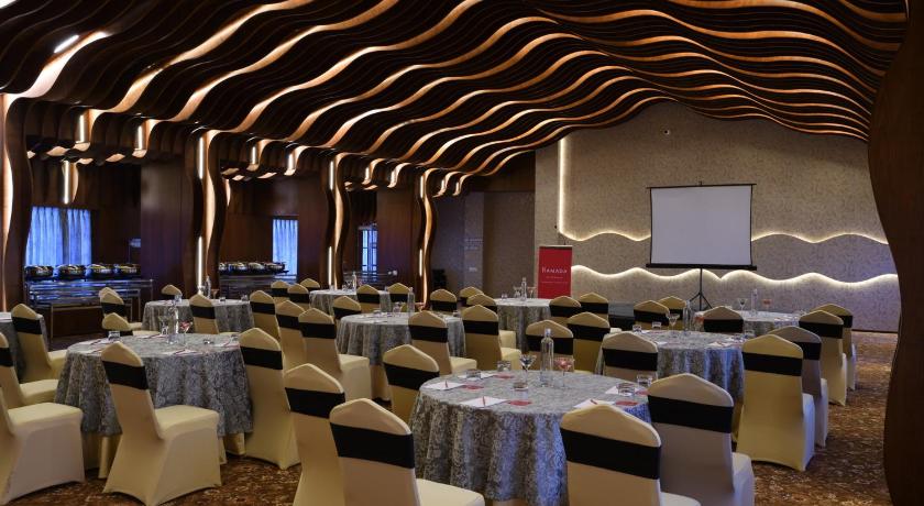 Ramada by Wyndham Gangtok Hotel & Casino Golden - image 36