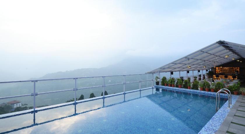 Ramada by Wyndham Gangtok Hotel & Casino Golden - image 12