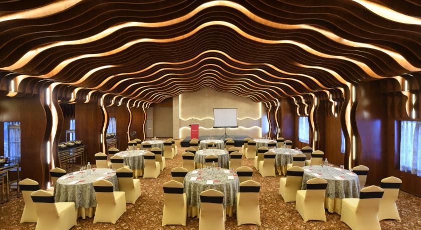 Ramada by Wyndham Gangtok Hotel & Casino Golden - image 23
