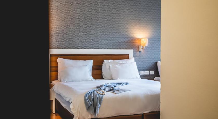 Image of Triple Room 7