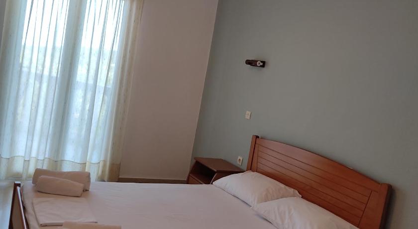 Image of Two-Bedroom Apartment with Garden View 4