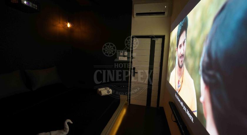 Hotel Cineplex - image 14