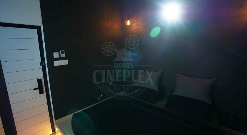 Hotel Cineplex - image 38