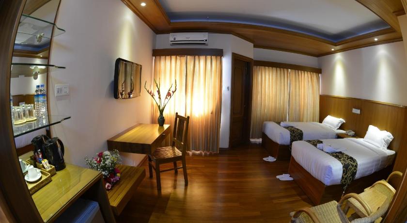 Image of Superior Room 3