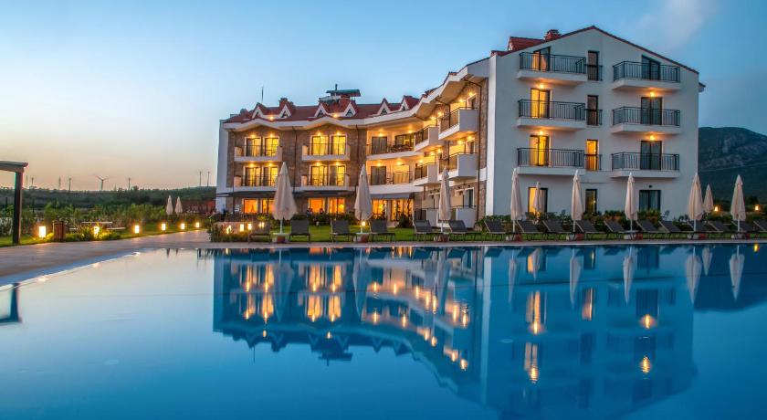 Acroter Hotel & Spa - image 10