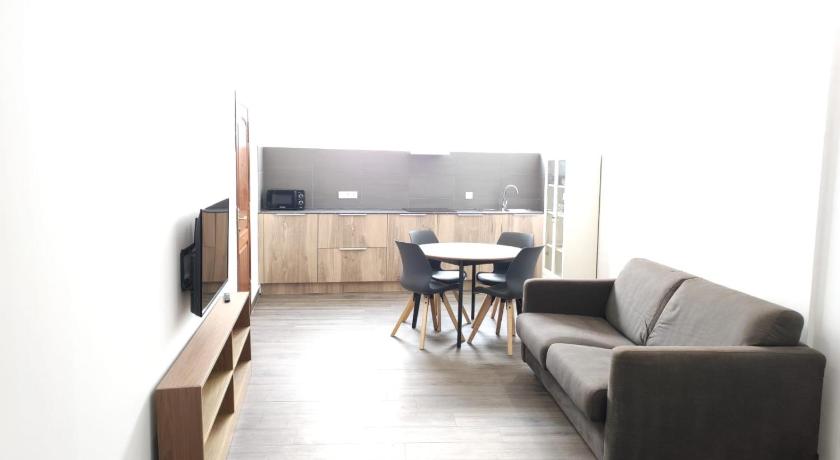 Apartamentos Turisticos Betanzos photo