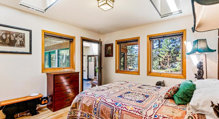 Selby Knoll Guesthouse photo