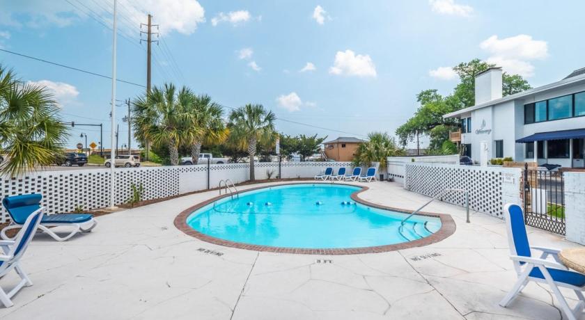 The Waterway Pet Friendly by Carolina Retreats photo