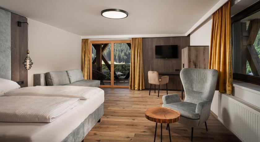 Image of Family Room with Terrace 1