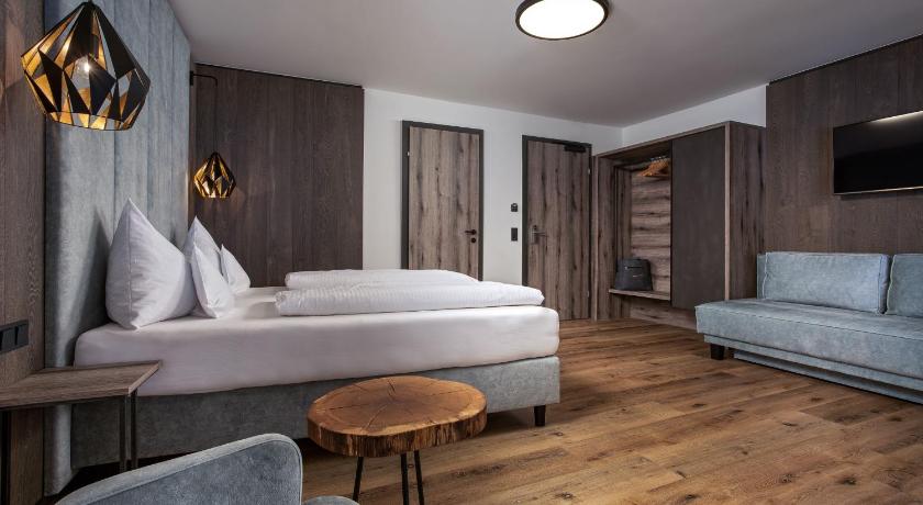 Image of Junior Suite with Terrace 0