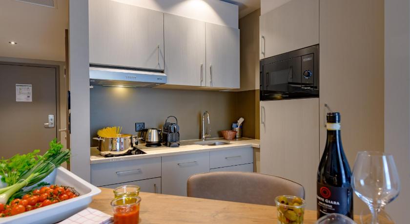 Image of Apartment 13