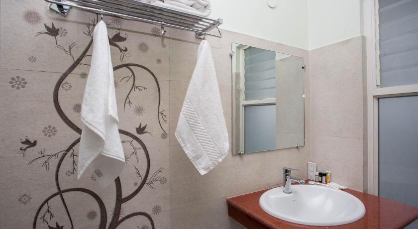 Siddhartha Hotel New Anand, Mahendranagar photo