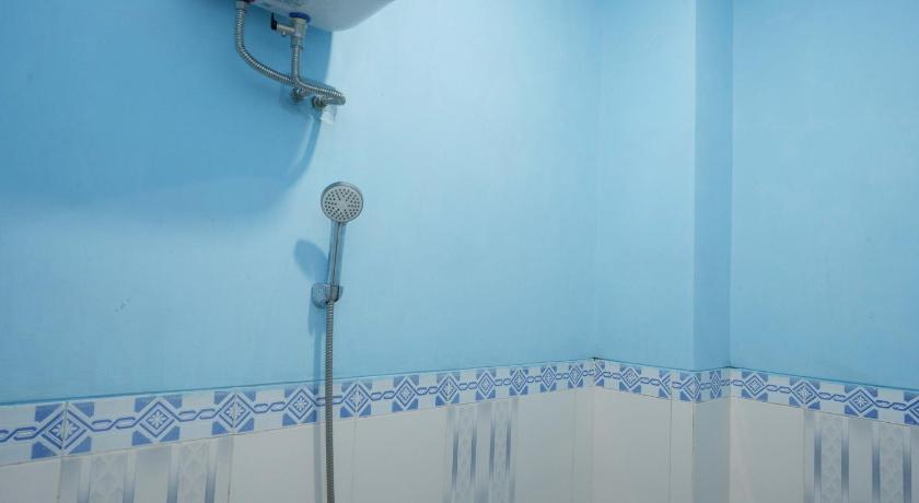 RedDoorz near Terminal Tirtonadi 2 – Surakarta (Solo), SD