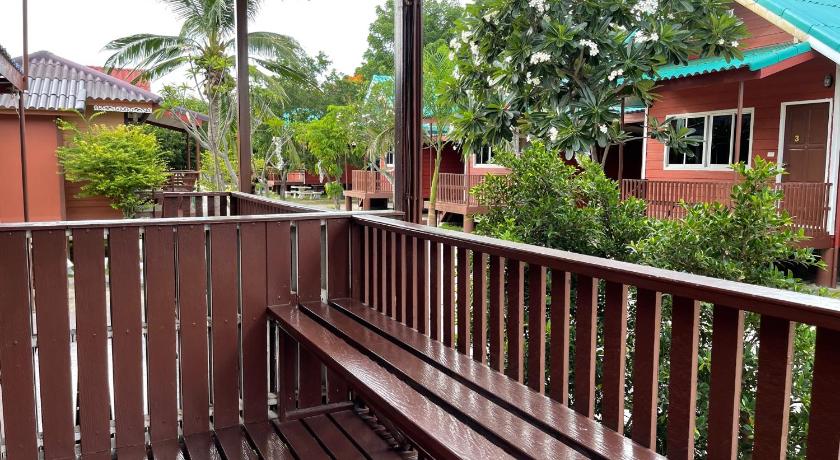 Balcony/terrace, Kalae Resort in Nakhon Sawan