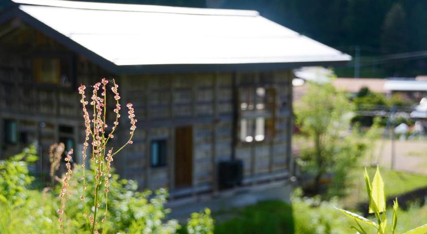 HAKU 100-year-old Quaint Japanese Style Villa photo