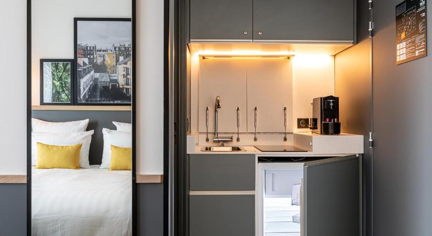 Image of Standard Queen Room 1