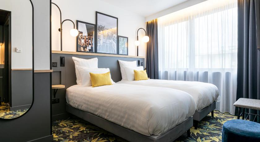 Image of Standard Twin Room 0