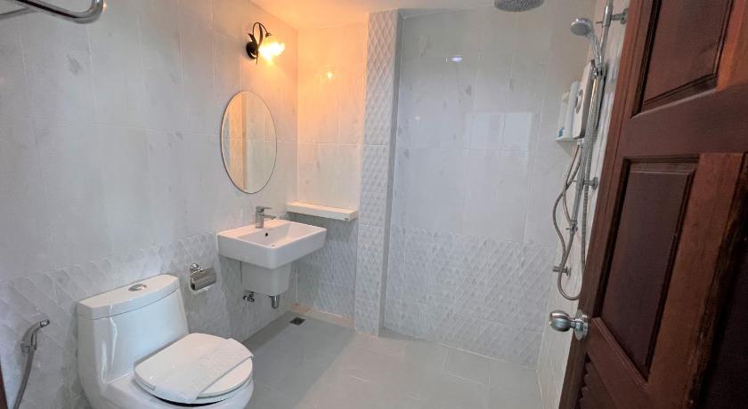 Image of Side Sea View Triple Room 2