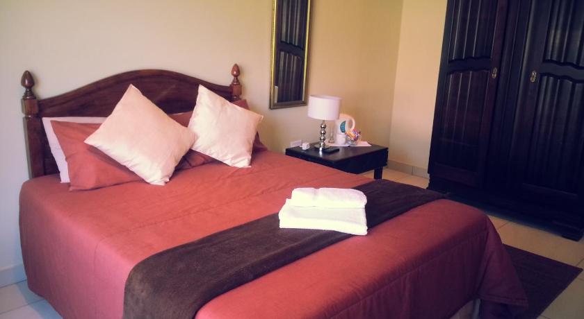Image of Double Room with Private External Bathroom 4