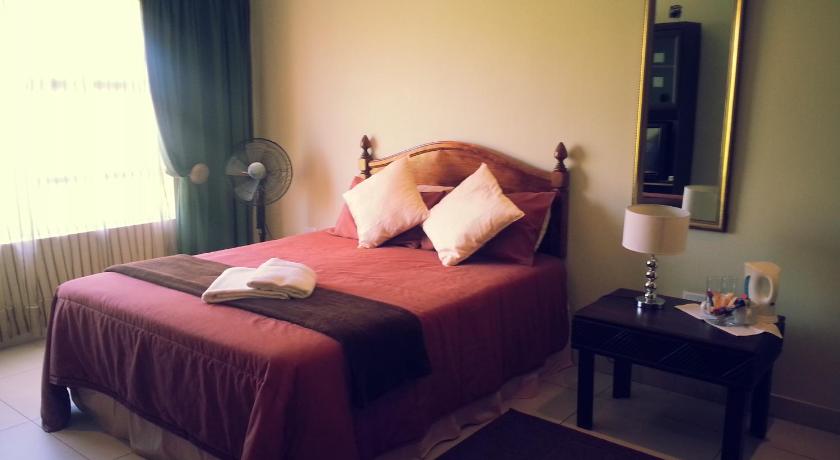 Image of Double Room with Private External Bathroom 5