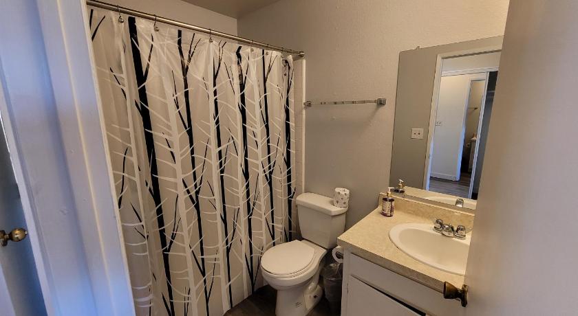 (B26) LA/Beverly Hills Hotel Style Unit photo