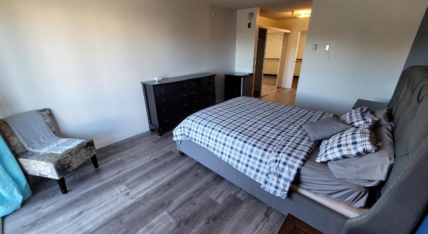 (B26) LA/Beverly Hills Hotel Style Unit photo