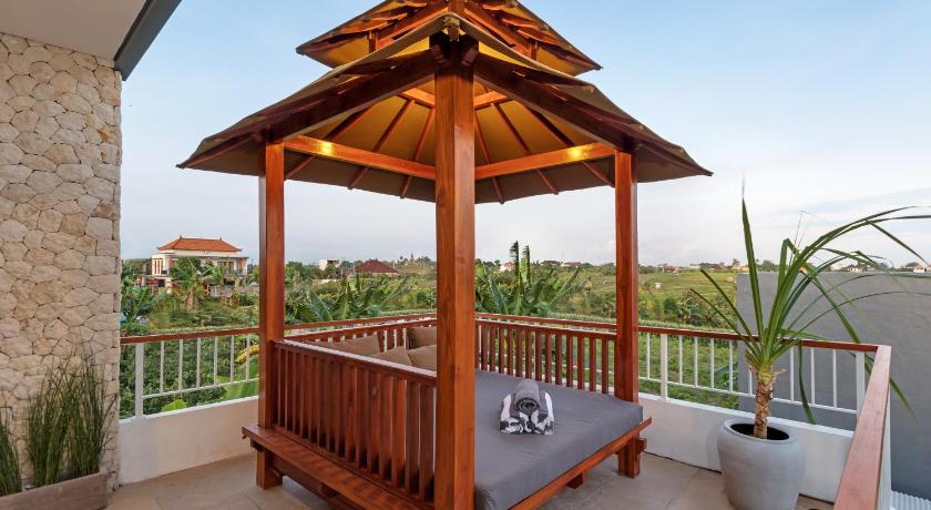 Vin Villa Canggu (3 BR with private pool) photo