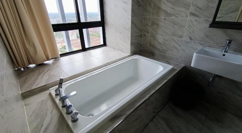 Imperio A-22-30 Couple Studio Cityview by Jeffery Lam Home Management photo