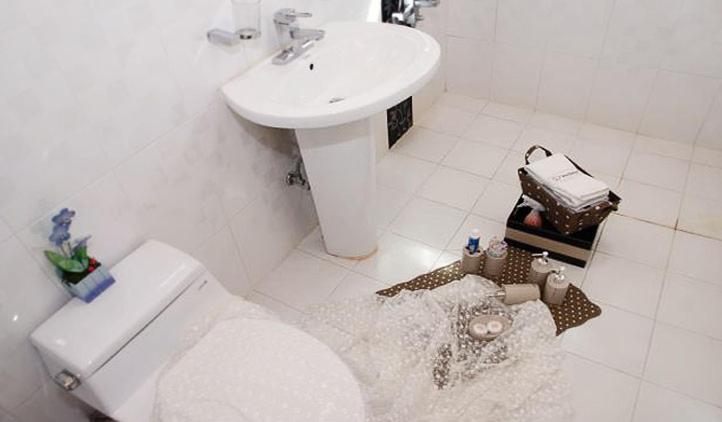 Image of One-Bedroom House 6