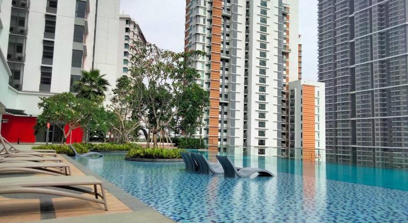 Signature 1 Bedroom EnSuite 3Pax, Sunway BRT Lagoon Pyramid photo
