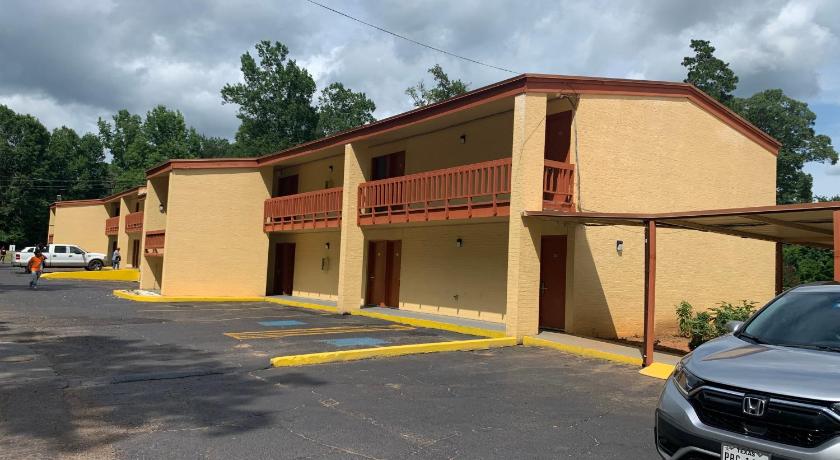 Executive Inn photo