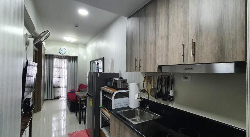 Schones Apartment mit Pool-Nutzung — Hotel in Manila