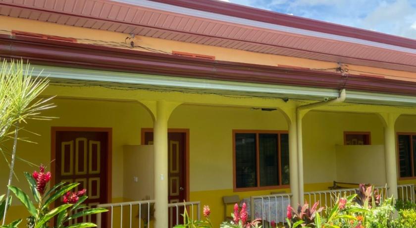 Uptown Guesthouse photo