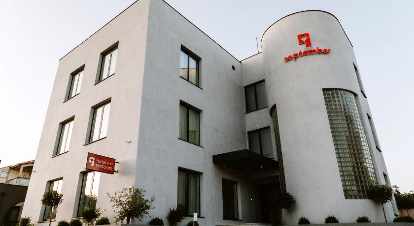 Hotel Septembar — Hotel in Podgorica