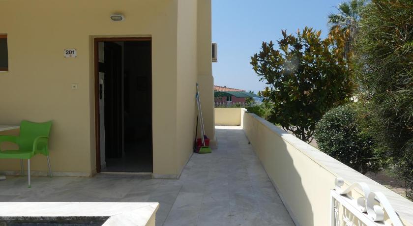 Image of Double Room with Terrace 5