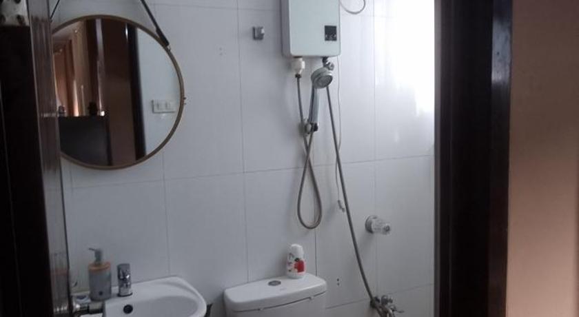 Tagoloan 'Boutique' Apartments photo