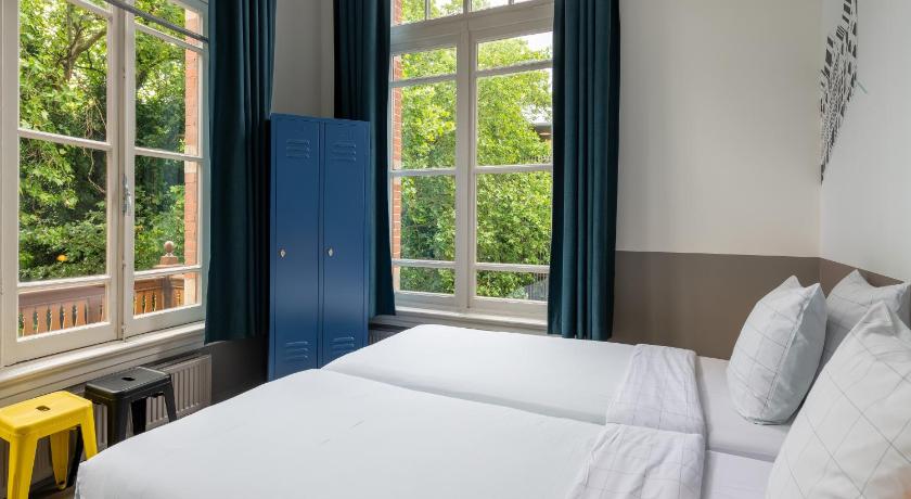 Image of Comfort Double Room with Private Bathroom and Shower 5