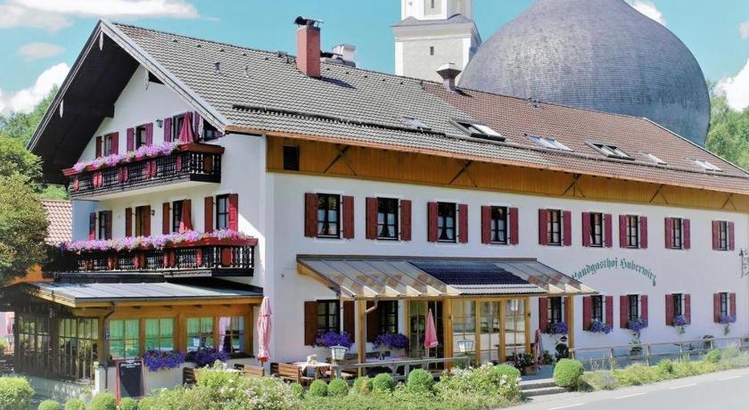 Gasthof Huberwirt GmbH — Hotel in Rosenheim