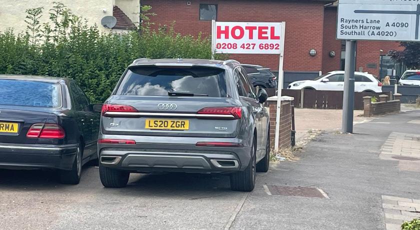 Hotel — Hotel in London