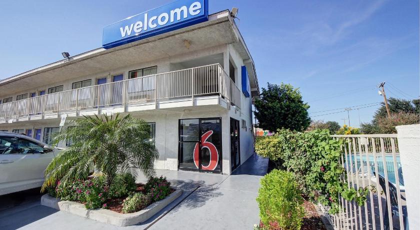 Motel 6-Laredo, TX - South