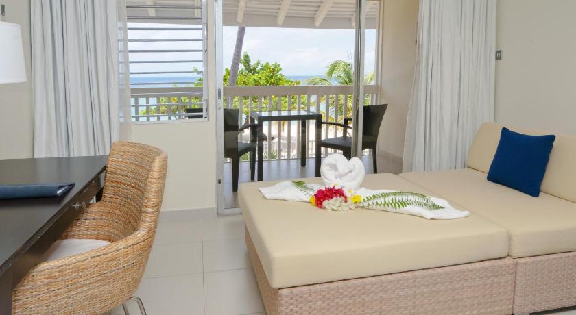 Image of Premium Room King Bed 4
