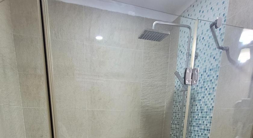 รูปของซูพีเรีย สำหรับ 3 คน (Superior Triple Room) 17