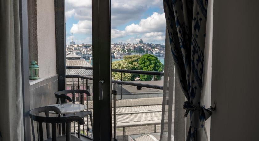 Elanaz Hotel - image 12