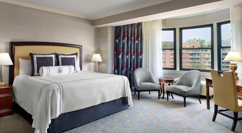 Omni Shoreham Hotel photo