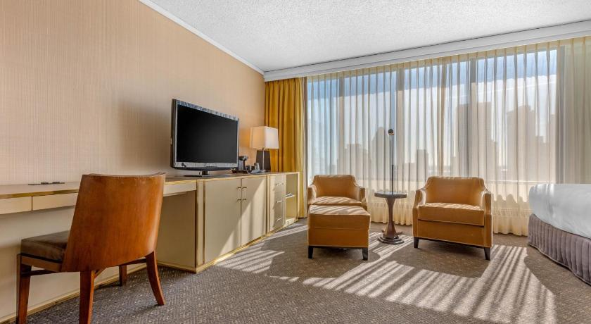 Image of Premier Room 2 Double Beds 6