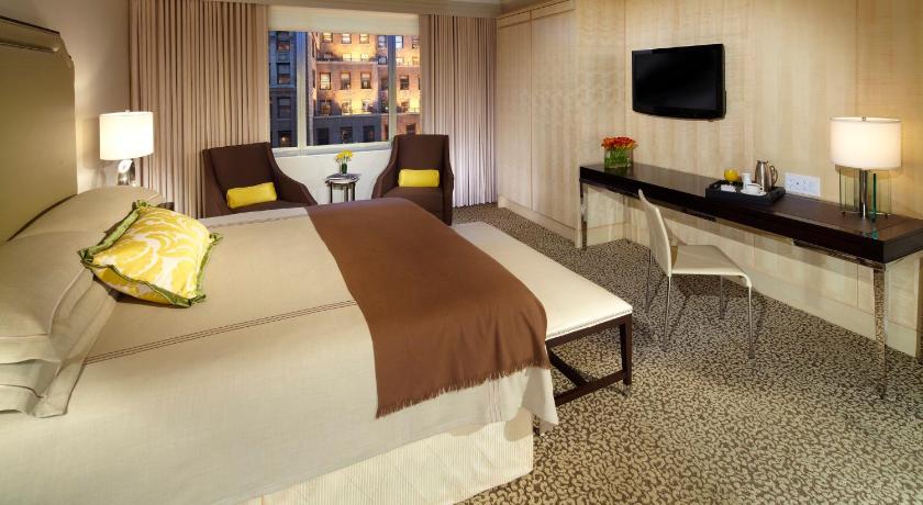 Zdjęcie: Luxury Rodgers and Hammerstein Suite 1 King Bed 8