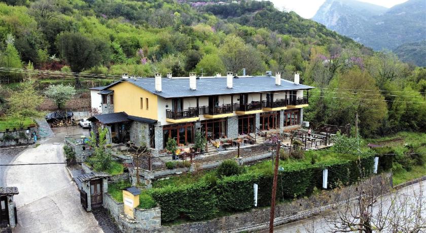 Hotel Teloneio photo