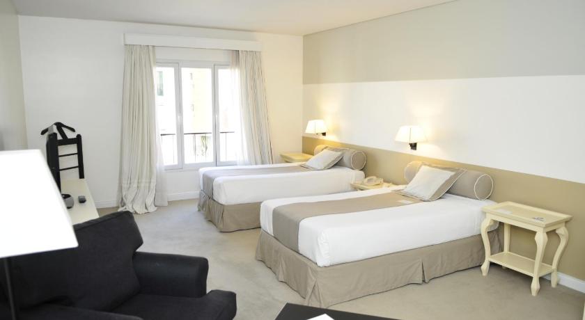 Image of Superior Twin Room 7