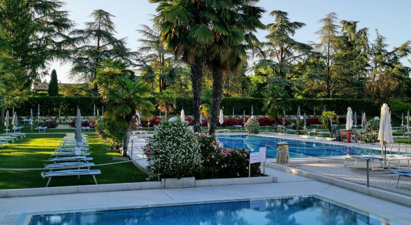 Best Western Plus Hotel Modena Resort photo
